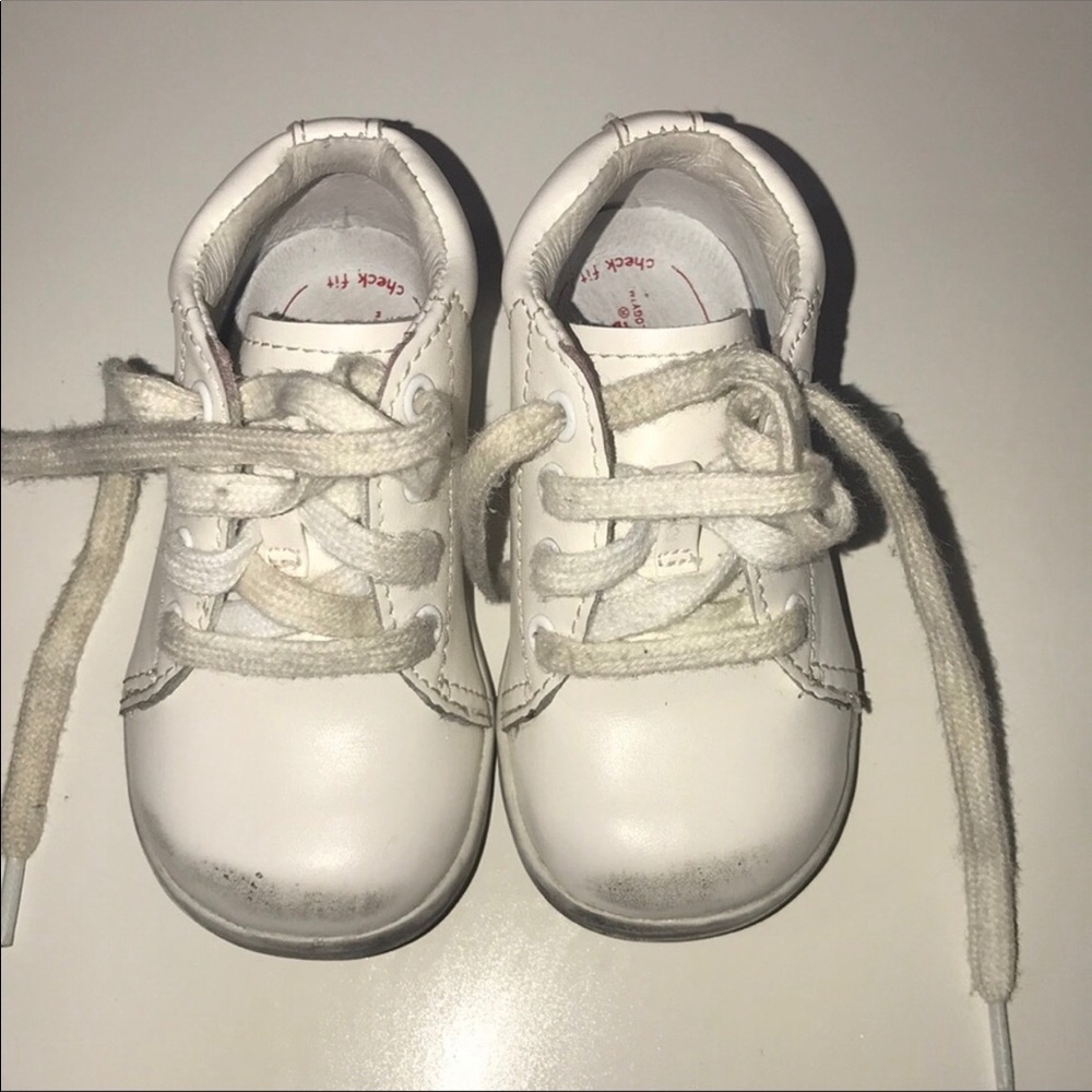 Stride rite walking shoes